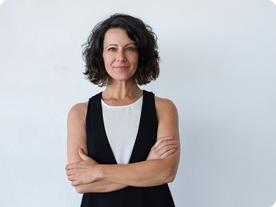 Esperta di trading di Solido Finviora